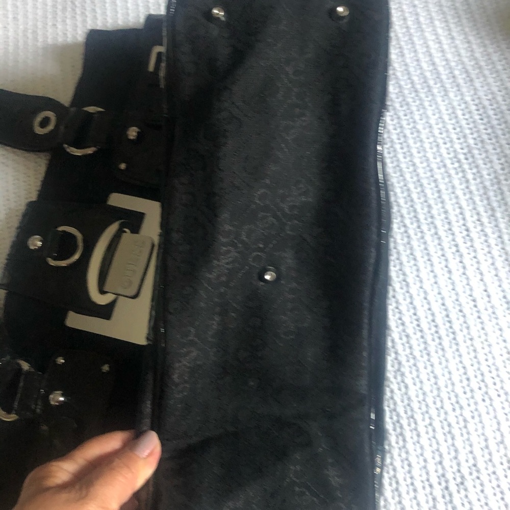 Guess Bag - Picture 9 of 10
